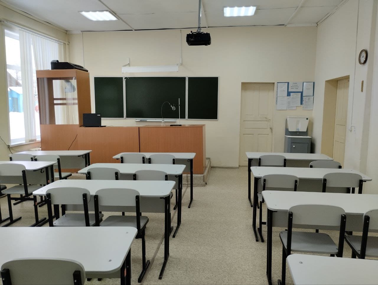 Изображения кабинета.