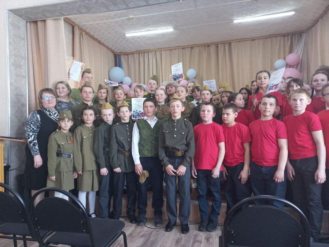 Муниципальный конкурс &amp;quot;Я песни грел у сердца под шинелью&amp;quot;.