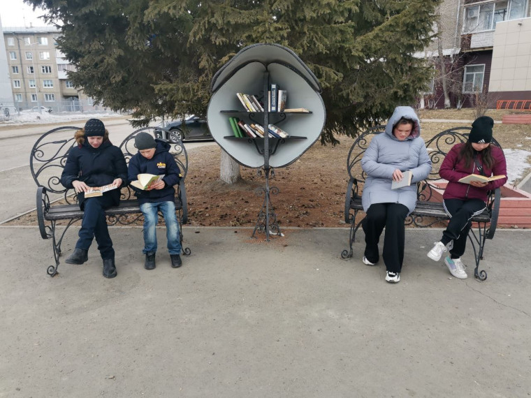 Поездка в город Саянск 8 в класса.